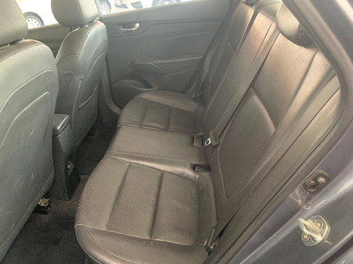 Imagen 13 de 15 de Hyundai Accent Gls 2018