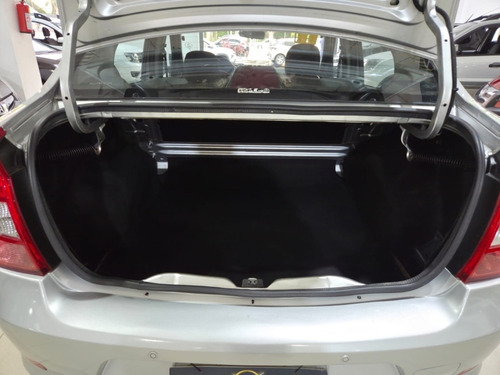 Renault Logan 1.0 EXPRESSION 16V FLEX 4P MANUAL