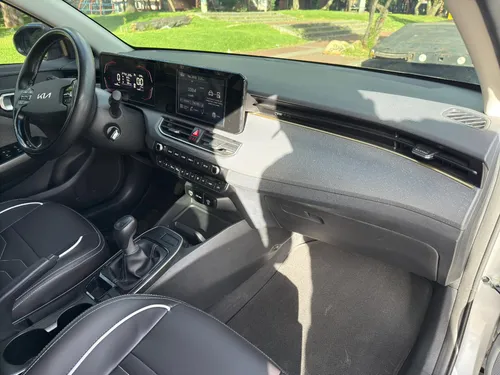 Kia K3 1.6 Desire