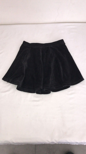 Falda Negra Marca Forever 21 Talla M