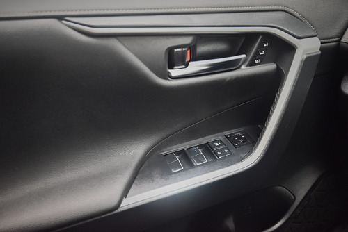 Imagen 14 de 18 de Toyota Rav4 2.5 Limited Hybrid 4x4 At