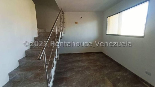 Imagen 13 de 14 de Rentahouse: Vende Townhouse Duplex En Puerta Maraven, Punto Fijo, Estado Falcon. #23-5774
