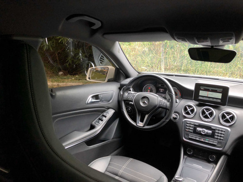 Mercedes-benz Classe A 1.6 Urban Turbo 5p 2014