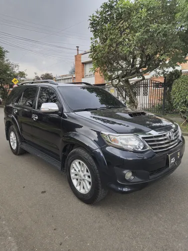 Toyota Fortuner 3.0 Srv