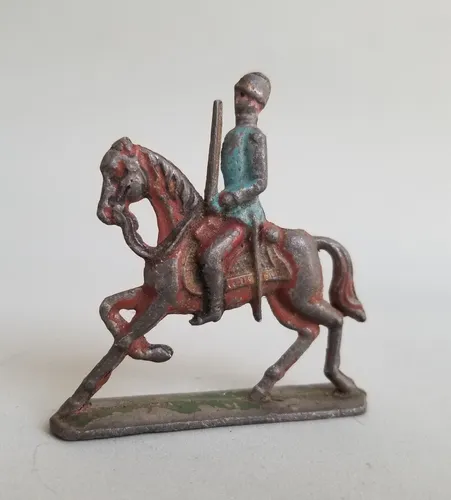 comprar Antiguo Soldadito De Plomo A Caballo. 10837