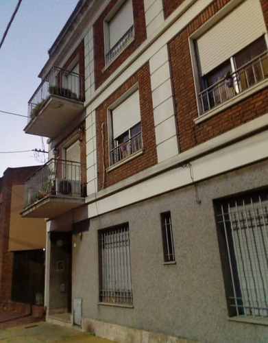Imagen 2 de 14 de Departamento En Venta En Avellaneda Oeste