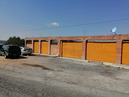 Se Venden 6 Locales Con Terreno De 5605 M2