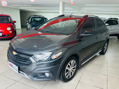 Chevrolet Onix 1.4 Activ Aut. 5p