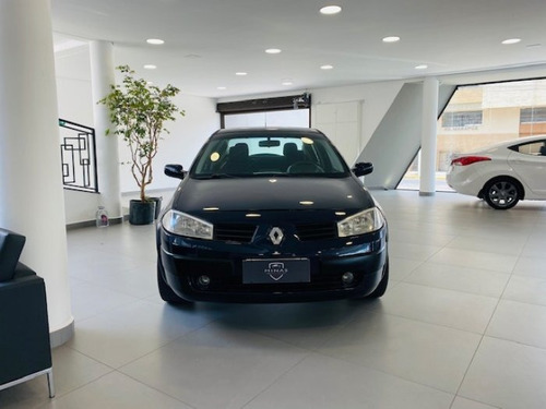 Megane Sedan 2.0 Expression Sedan 16v Gasolina 4p Manual