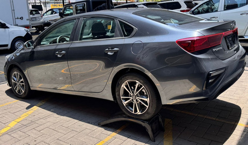 Kia Forte 2.0 Lx At