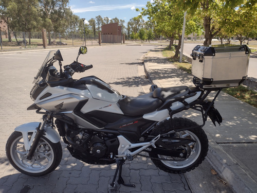 Motor Bicilindrico 750 Cc Económica De Combustible