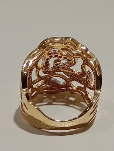 Anel Em Ouro 18k Com Diamantes .