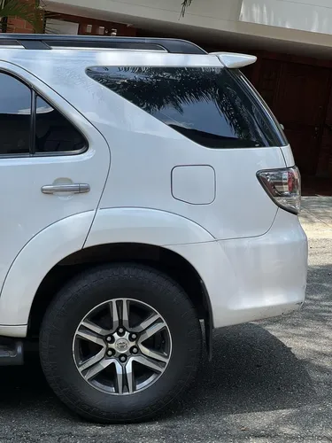 Toyota Fortuner 2.7l