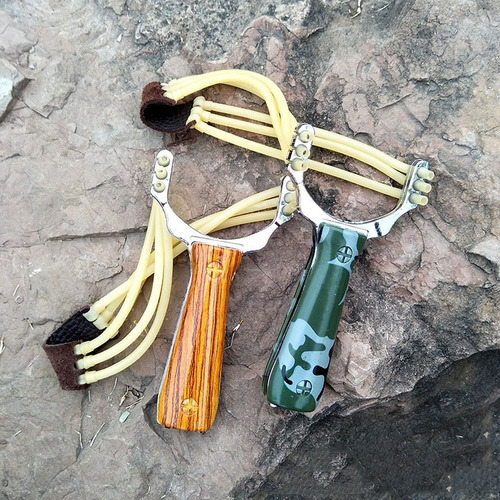 Imagem 5 de 5 de Atiradeira Estilingue Baladeira Profissional Slingshot