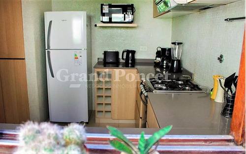 Imagen 13 de 28 de Ph De 4 Ambientes Tipo Loft Con Patio Y Terraza