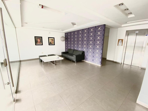 Imagen 2 de 5 de Departamento Monoambiente Con Balcón. Excelente Ubicación