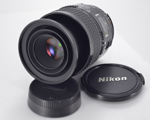 Nikon 60mm F 2.8 D Micro Full Frame (tags 35, 50, 55, 105) (Usado)