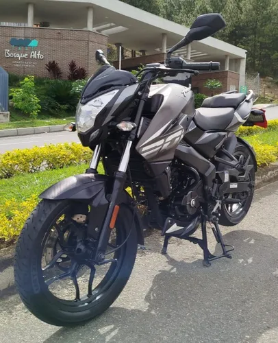 Pulsar Ns 200 Fi