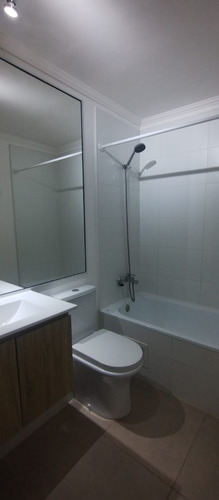 Vista Oriente, 5 Piso, 2d-1b Est Y Bodega En El Mismo Piso!