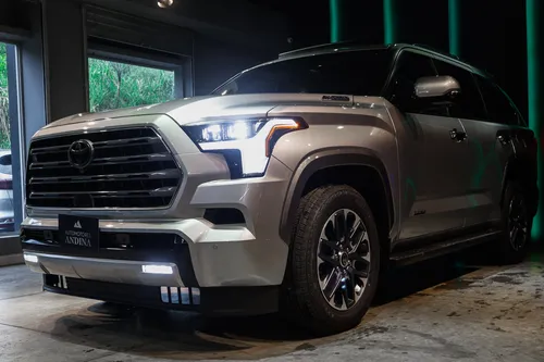 Toyota Sequoia 3.5 V6 Capstone
