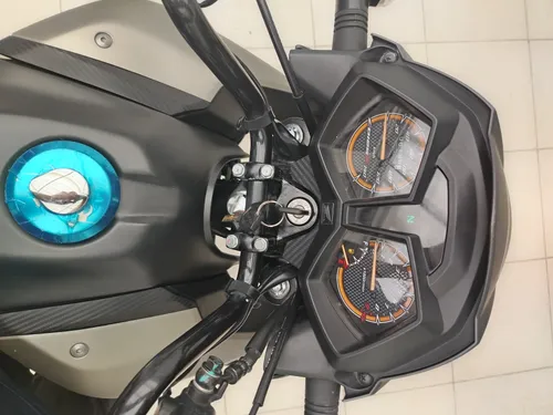 Vendo Moto Como Nueva.