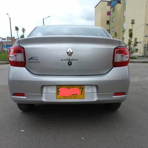 Renault Logan 1.6 Expression / Life +