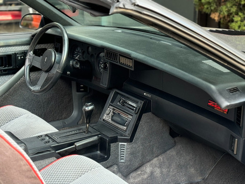 Chevrolet Camaro Iroc-z Conversível - 1988