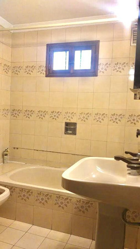 Casa 5 Ambientes Con Pileta - Banfield Este