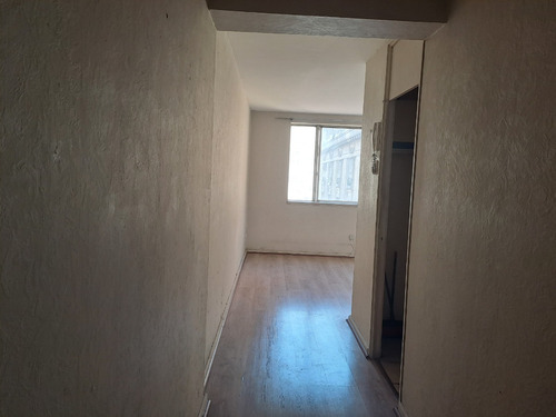 Arriendo Depto 45m2 1 Dormitorio Phillips 451 Santiago