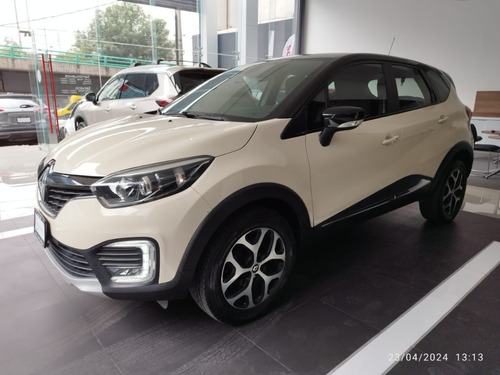 Renault Captur 2.0 Iconic At