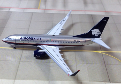 Avión Aeromexico 737-700 Escala 1/400 Metálico Raro