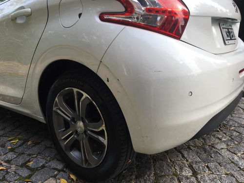 Peugeot 208 1.6 Feline 2013