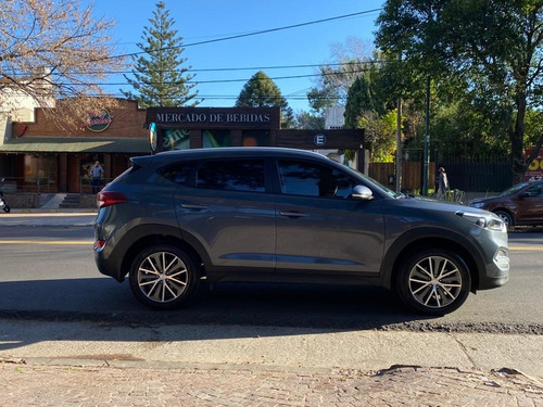 Imagen 11 de 25 de Hyundai Tucson 2.0 De 155cv 2017 Aut 2a Mano Serv Of 47000km