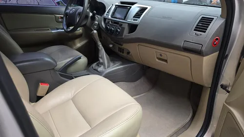 Toyota Fortuner 2.7l