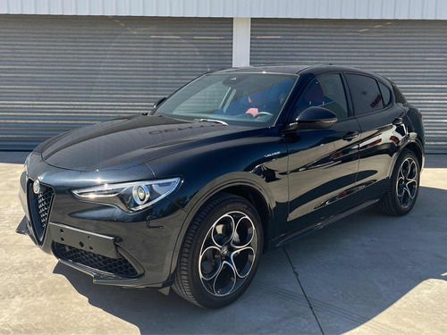 Alfa Romeo Stelvio 2.0 280cv