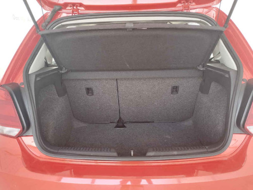 Imagen 13 de 14 de Volkswagen Polo 2020 5p Comfortline Plus Std.