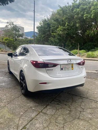 Mazda 3 2.0 Touring At
