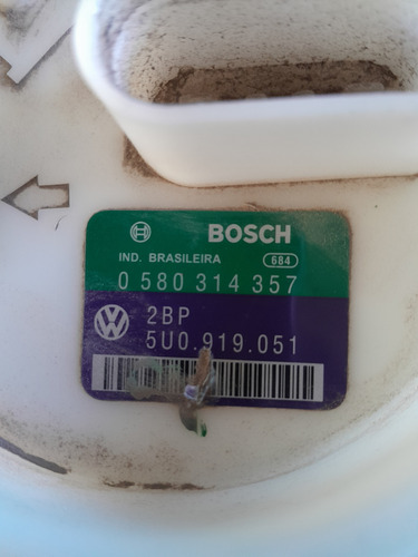 Bomba De Combustible Volkswagen Voyage 1.6 Usada 3241711