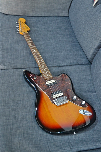 Guitarra Squier Jaguar Vintage Modified Sunburst 