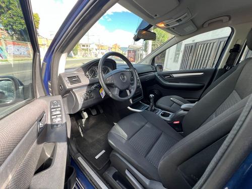 Mercedes Benz B180 Mt