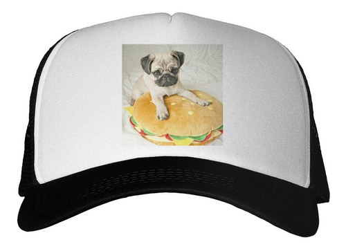 Gorra Pug Arriba De Una Hamburguesa