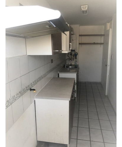 Se Vende Amplio Departamento En Ñuñoa Metro Chile España