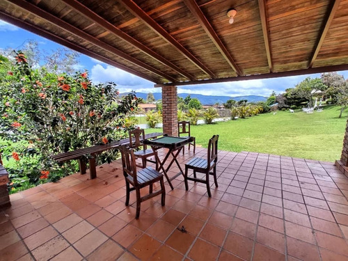 Imagen 6 de 19 de Posada Y Club Turistico. Venta. San Cristóbal