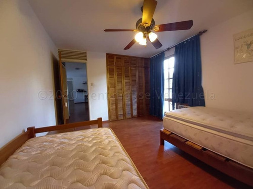 Imagen 10 de 13 de Venta Casa Prados Del Este 21-10321-y Ymanol Elizalde