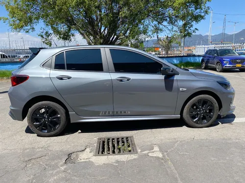 Chevrolet Onix 1.0T Rs Mt
