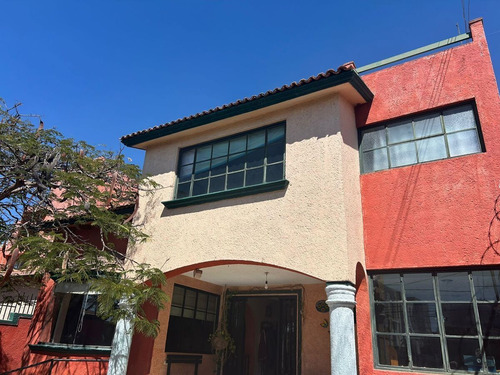 Vendo Casa En Loma Dorada En Privada. 3