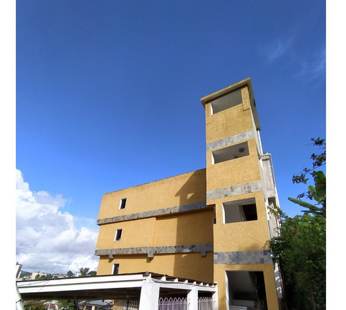 Imagen 15 de 25 de Best House Vende Espectacular Edificio En Los Teques