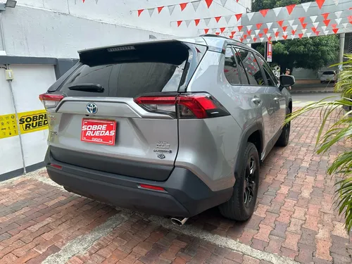 Toyota RAV4 2.5 Xle Hev 4X4 Cvt
