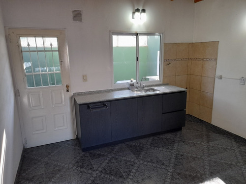 Imagen 3 de 14 de Venta Duplex Ituzaingo