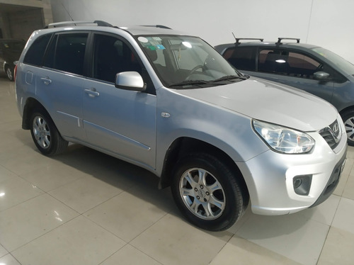 Imagen 8 de 19 de Chery Tiggo 1.6 Comfort 2015